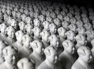 成都博物馆内展出的毛泽东塑像
